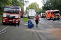 LKW blieb unter Bruecke haengen Koeln Ehrenfeld Innere Kanalstr Hornstr P427